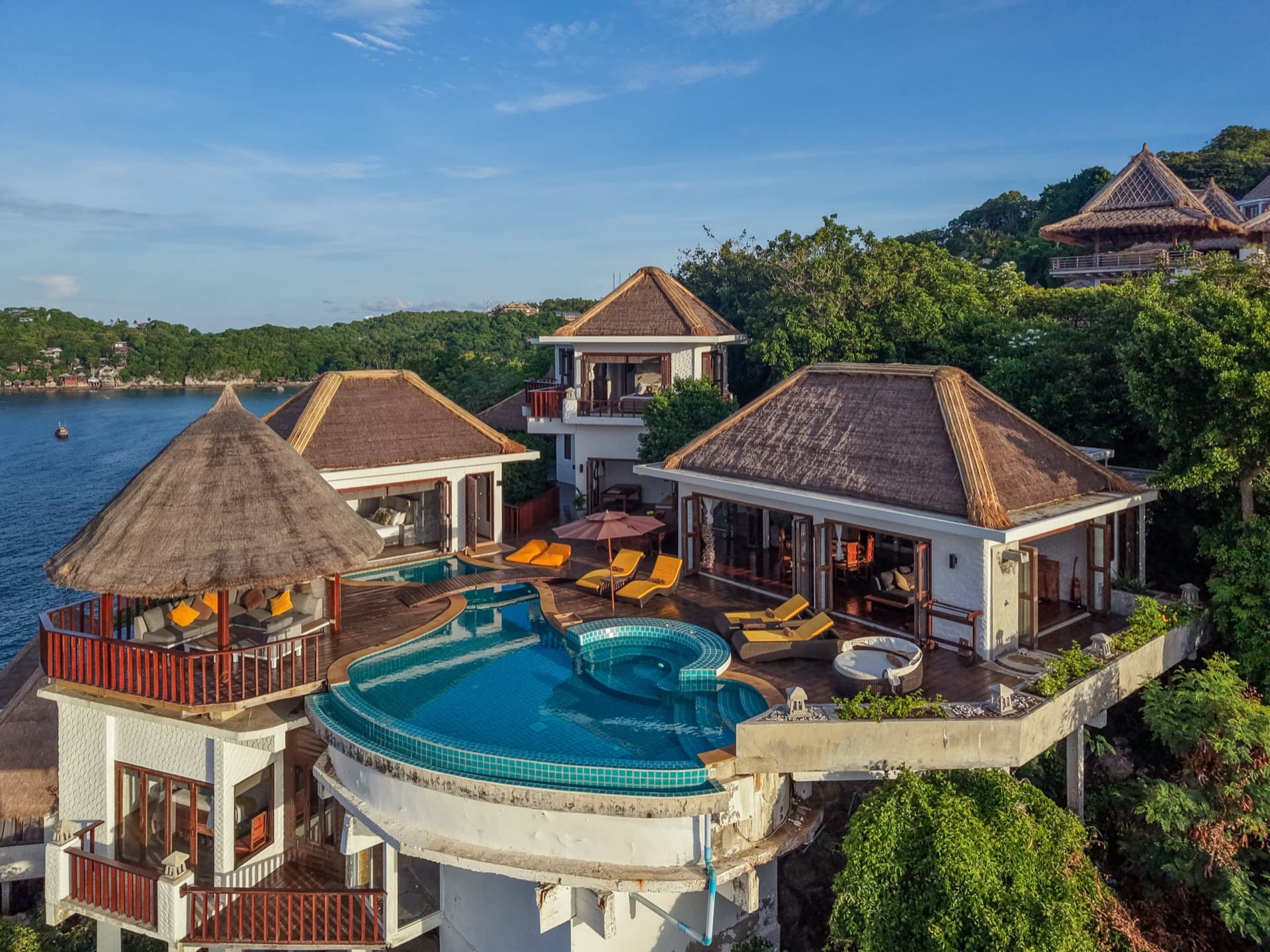 Eagle Villa